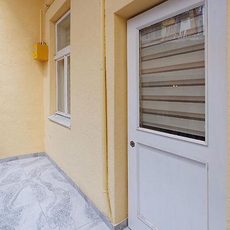 2 - Bedroom Apartments Galicia Лвив Екстериор снимка