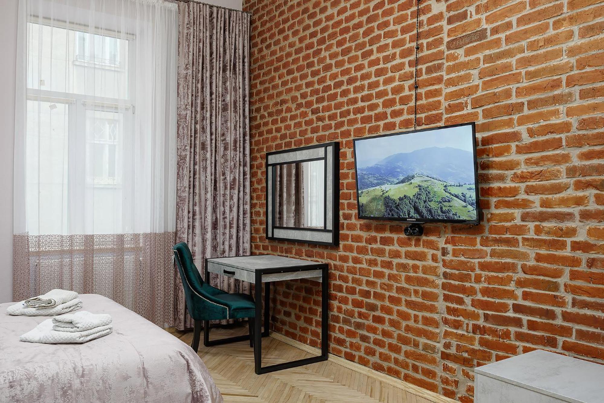 2 - Bedroom Apartments Galicia Лвив Екстериор снимка